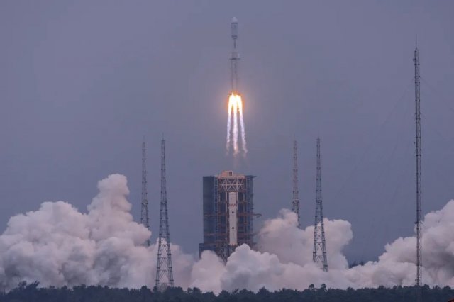 祝贺！发射成功！
